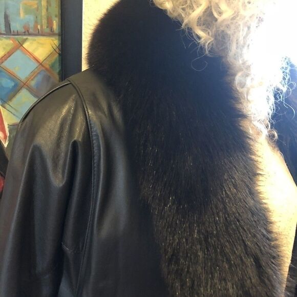 Classy Black Fox Fur Collared Leather Jacket Coat - Picture 1 of 10
